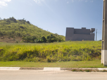 Terreno à Venda